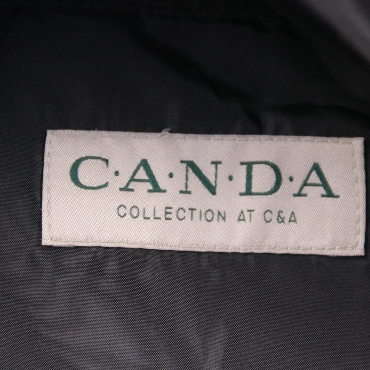 костюм Canda